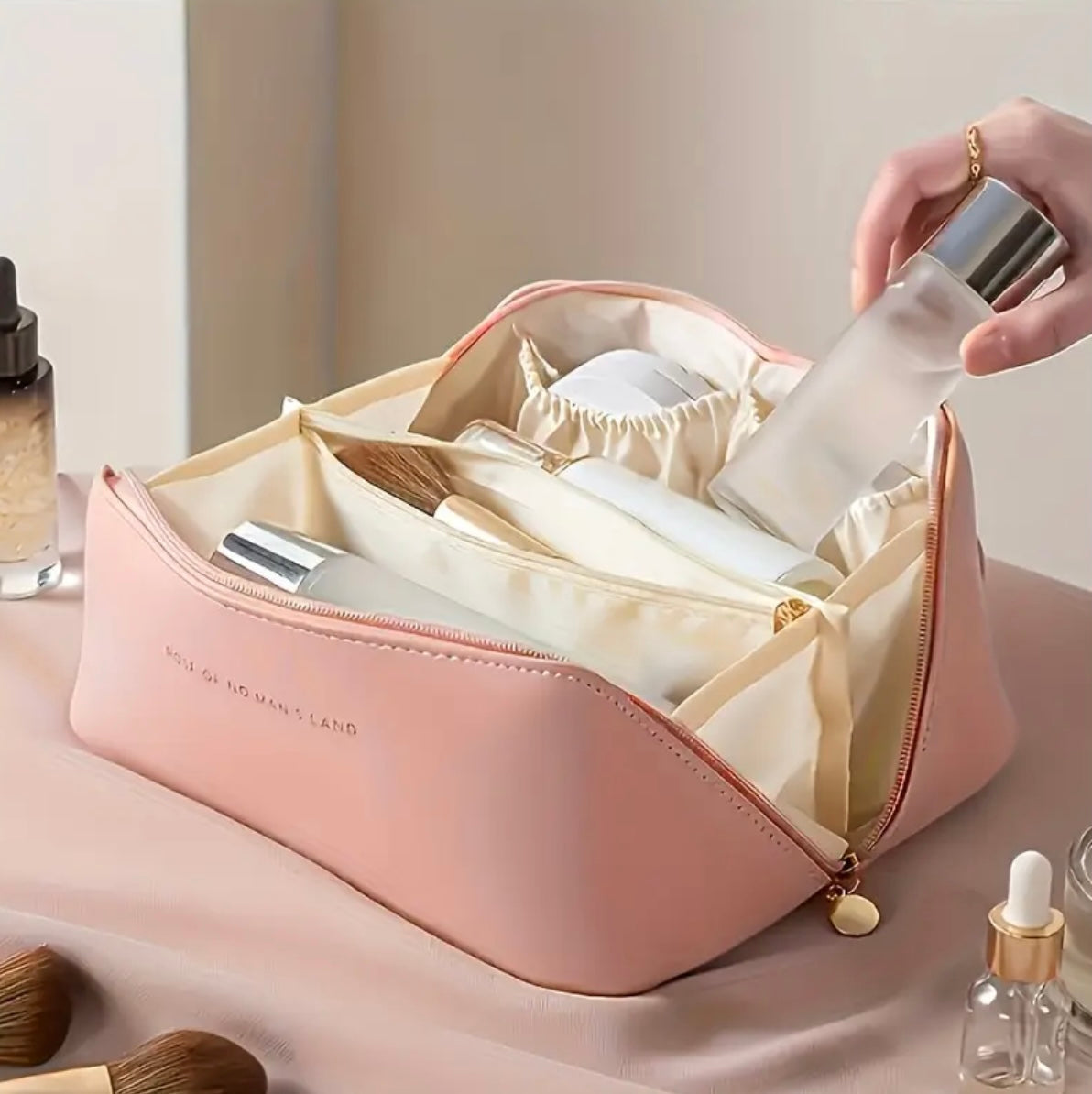 Glam Clutch - By Cizbeautique