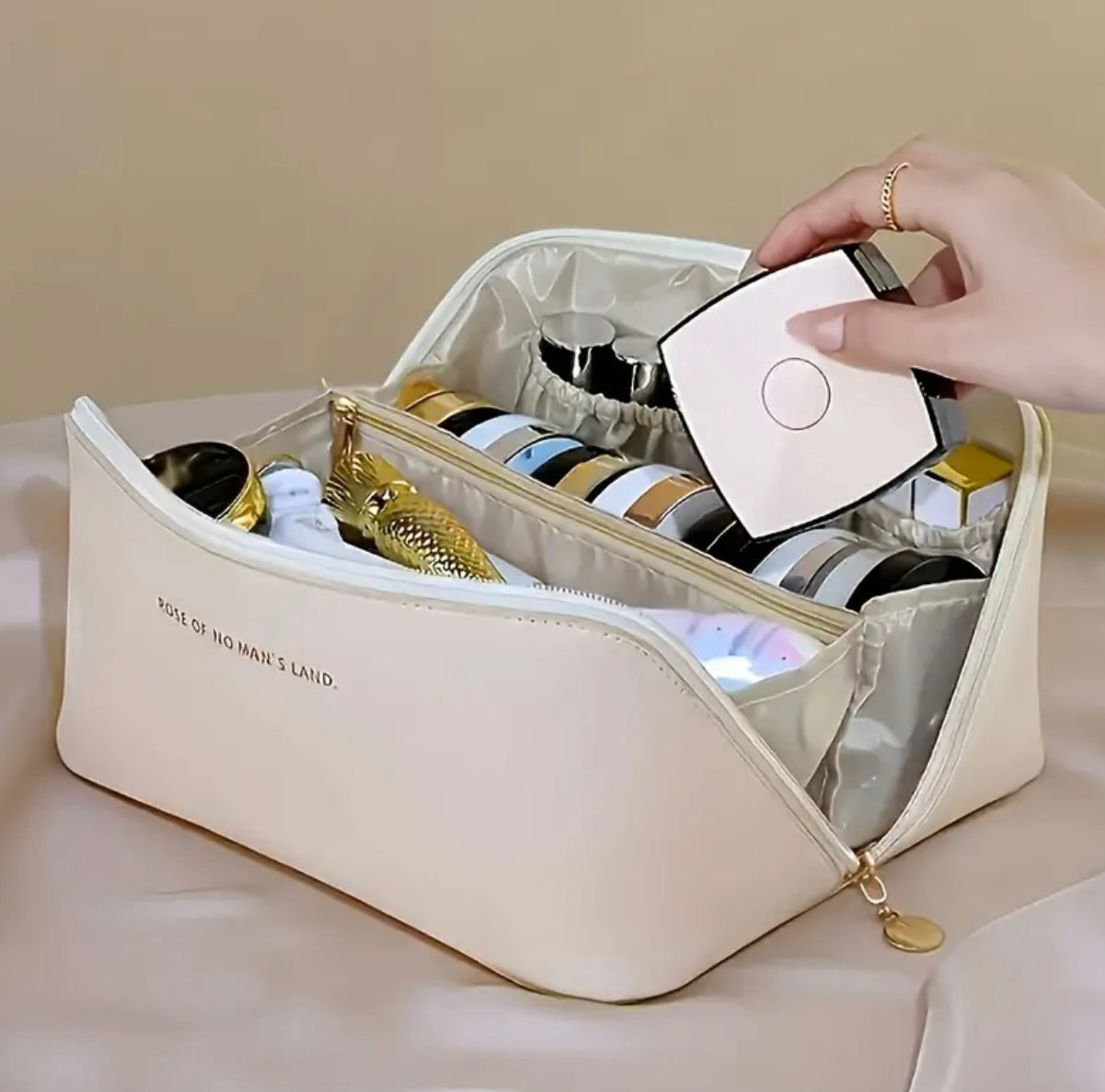 Glam Clutch - By Cizbeautique